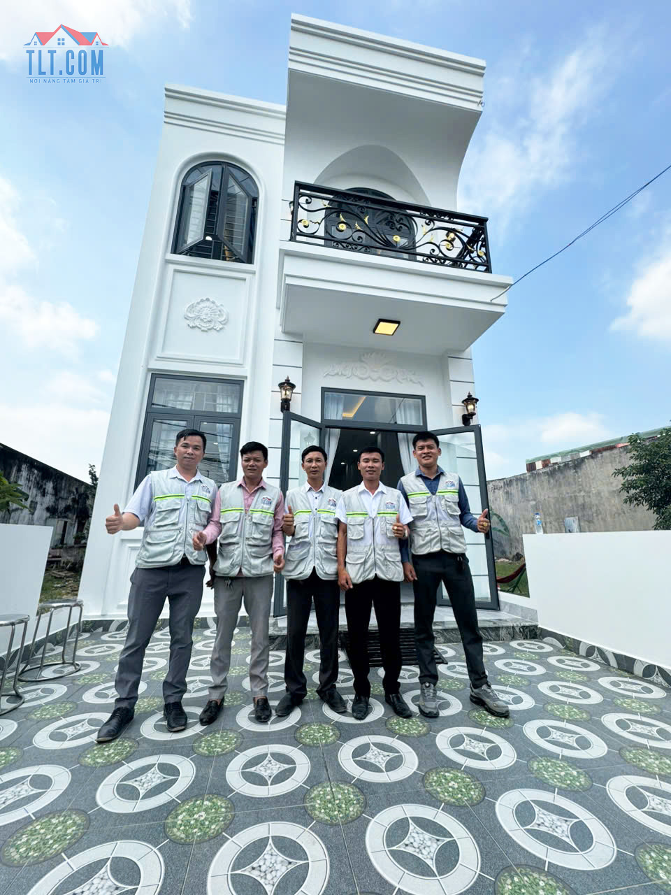 Bàn giao nhà chị Hường