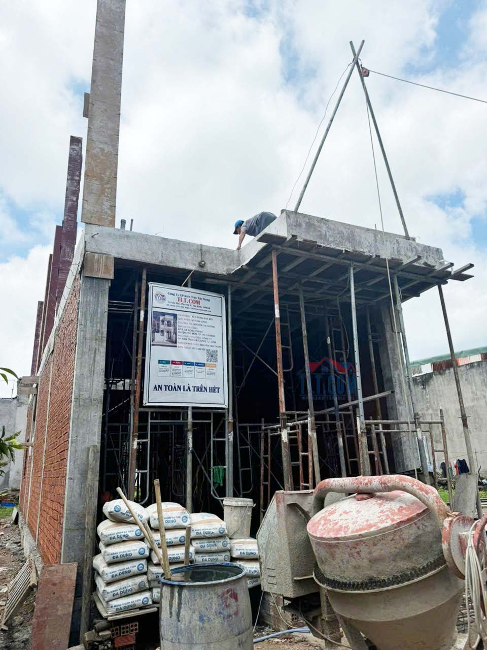 xây nhà phần thô