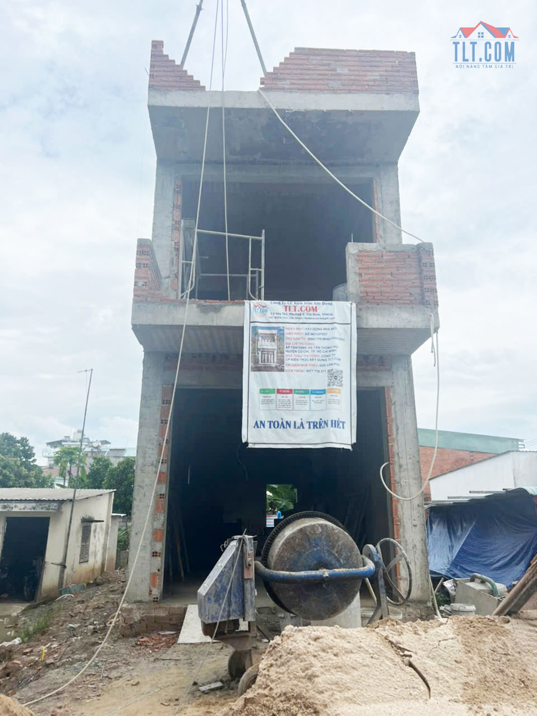 Xây nhà phần thô