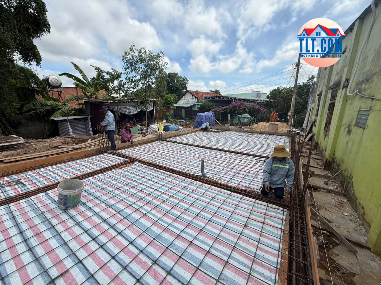 thi công đan sắt