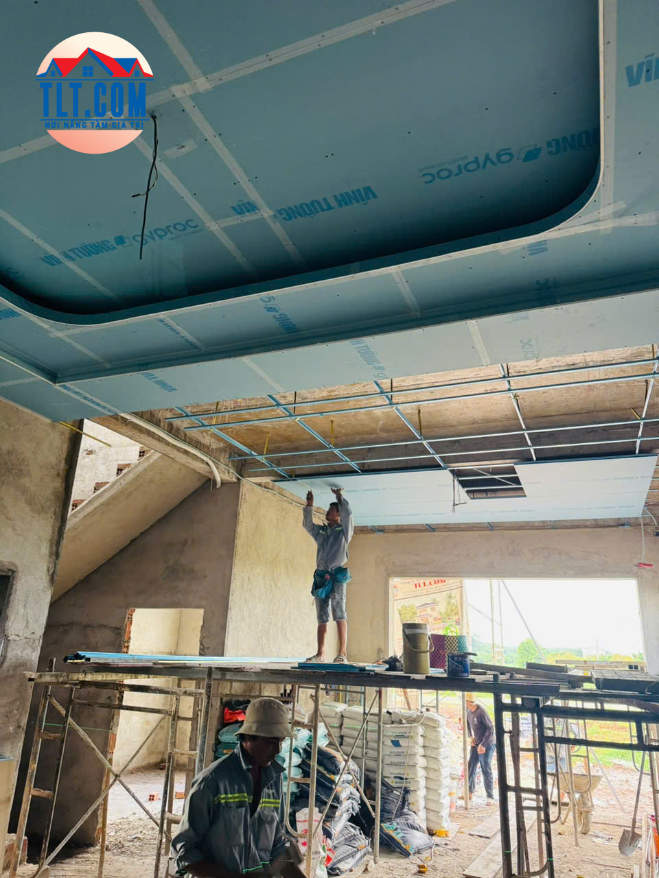 Xây nhà phần thô