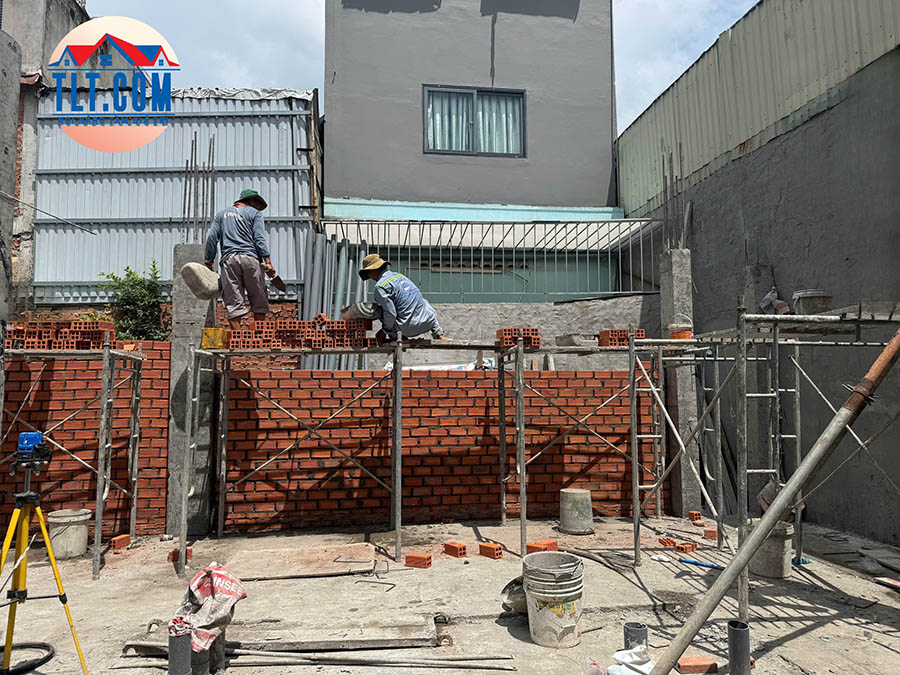 thi công xây dựng tường rào