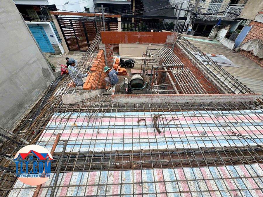 thi công đổ bê tông