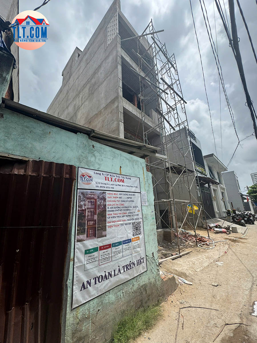 Nhà phần thô 1 trệt 1 lửng 3 lầu tại quận 8