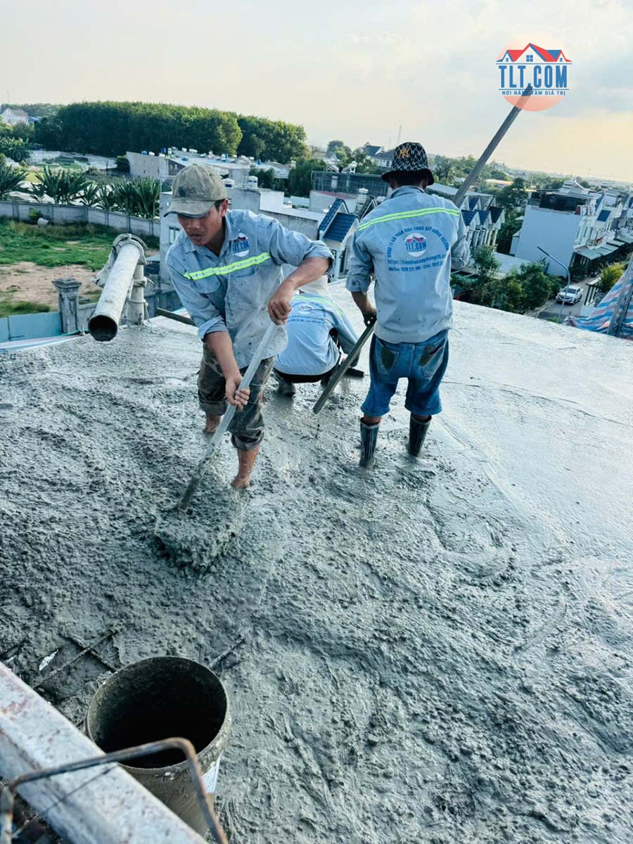 thi c&ocirc;ng x&acirc;y nh&agrave; phần th&ocirc;