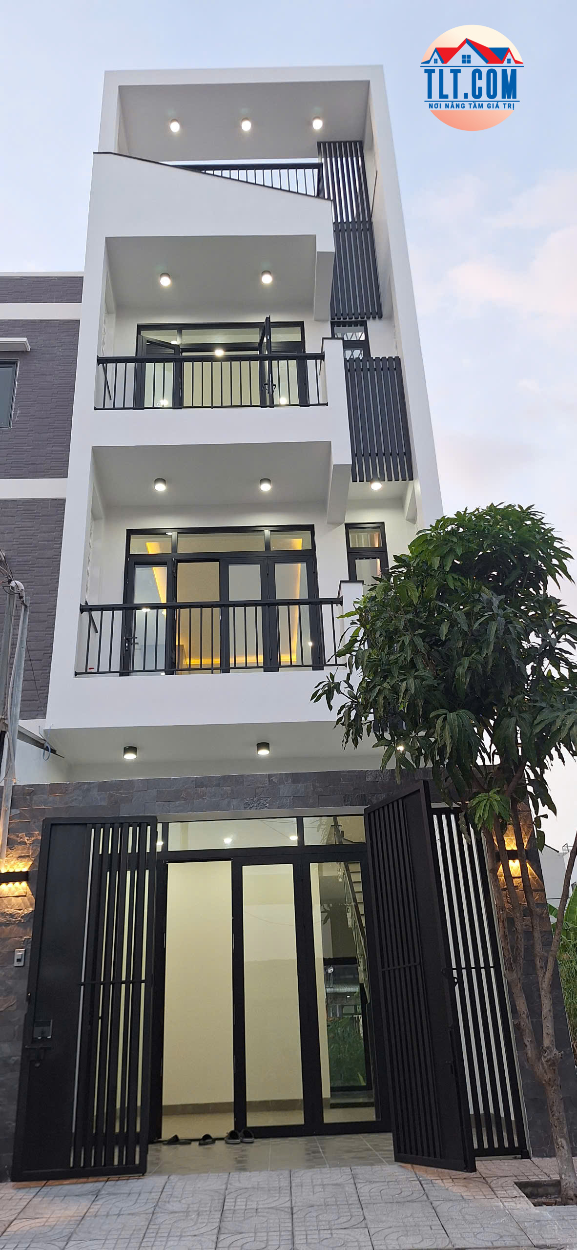 B&agrave;n giao nh&agrave;