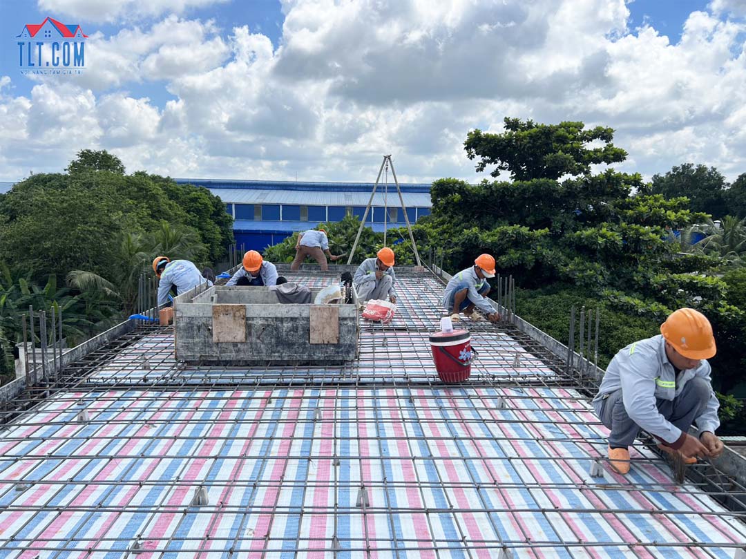 Thi công đổ bê tông sàn