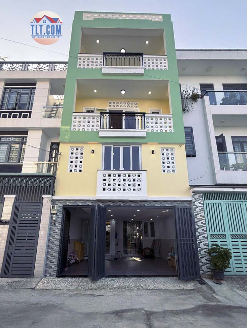 Nhà 1 trệt 1 lửng 2 lầu