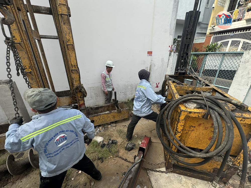 Thi công ép cọc
