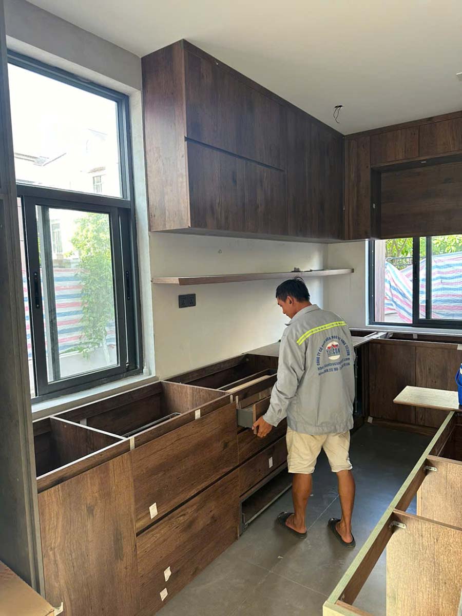 Hoan thien biet thu tai Nha Be