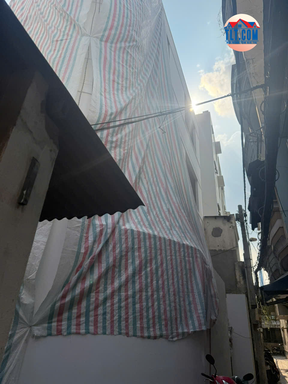 Khung bảo vệ che chắn bạt đảm bảo an toàn