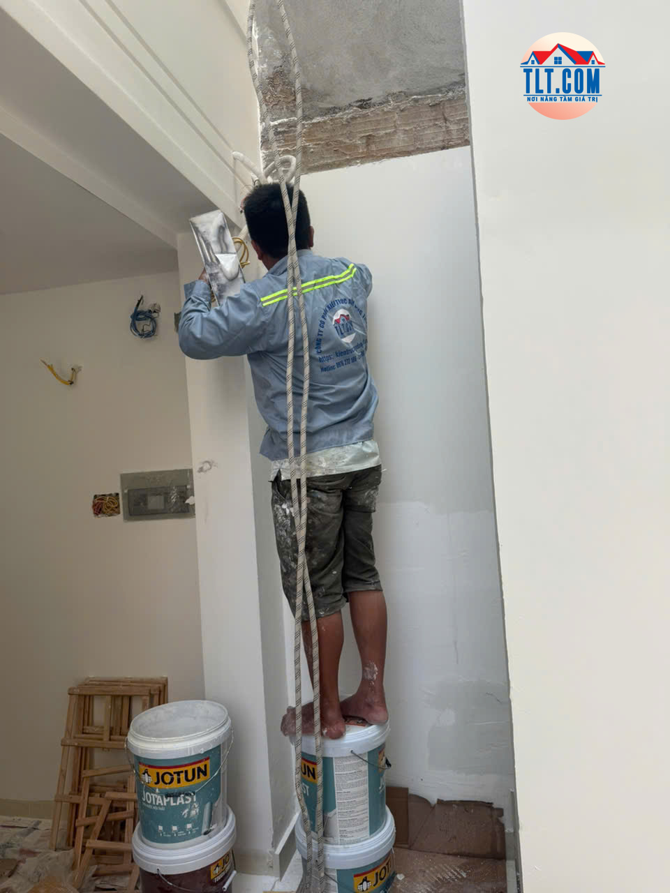 Thi công nhà phần hoàn thiện