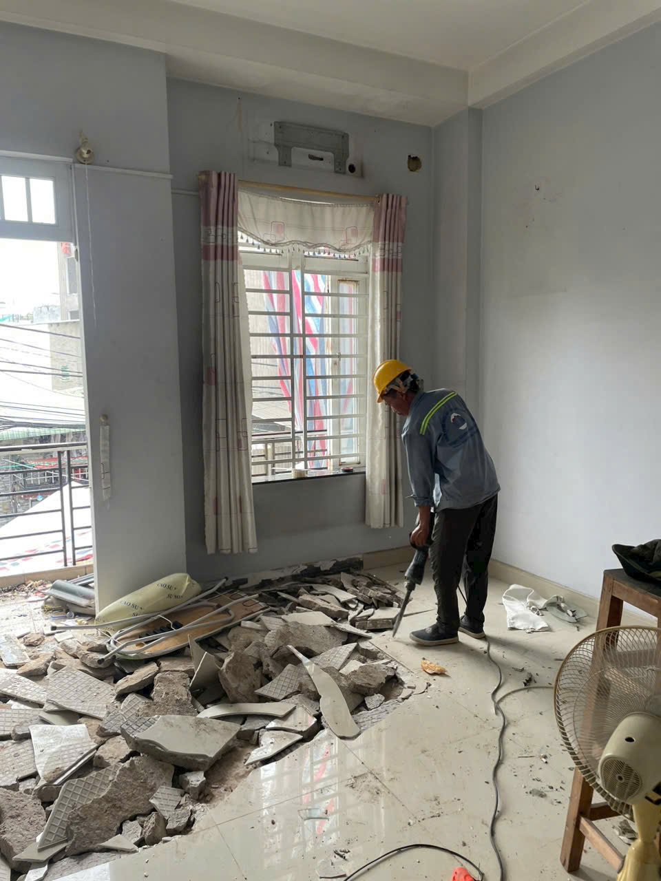 Thi công sửa chữa nhà