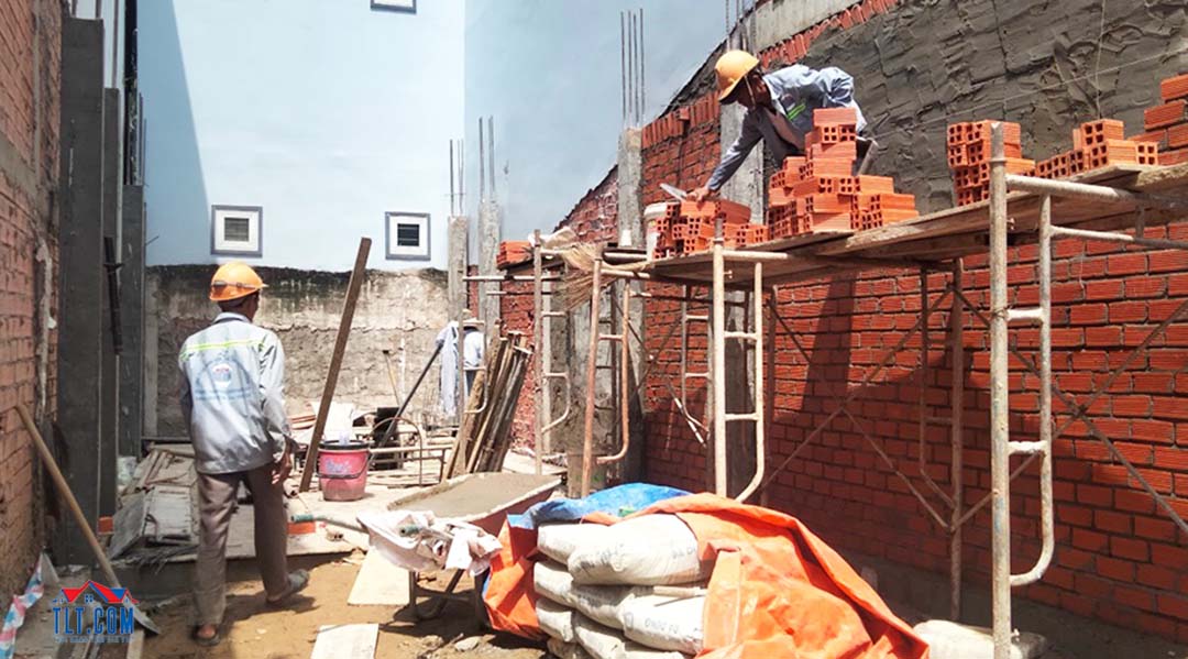 thi c&ocirc;ng x&acirc;y dựng nh&agrave; cấp 4