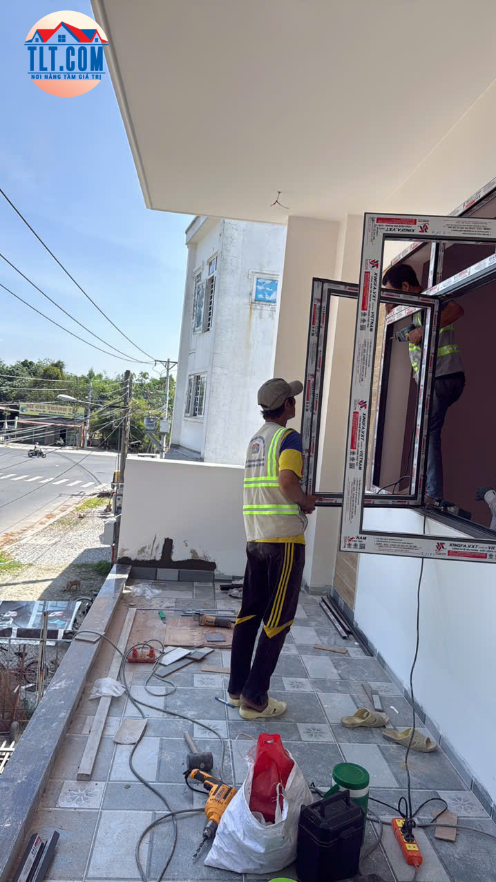 thi c&ocirc;ng phần ho&agrave;n thiện