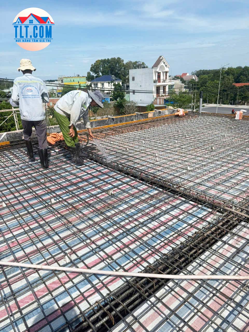 thi c&ocirc;ng x&acirc;y nh&agrave; phần th&ocirc;