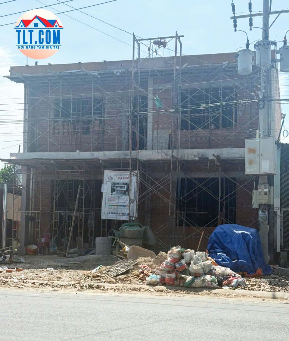 X&acirc;y nh&agrave; phần th&ocirc; tại b&igrave;nh dương