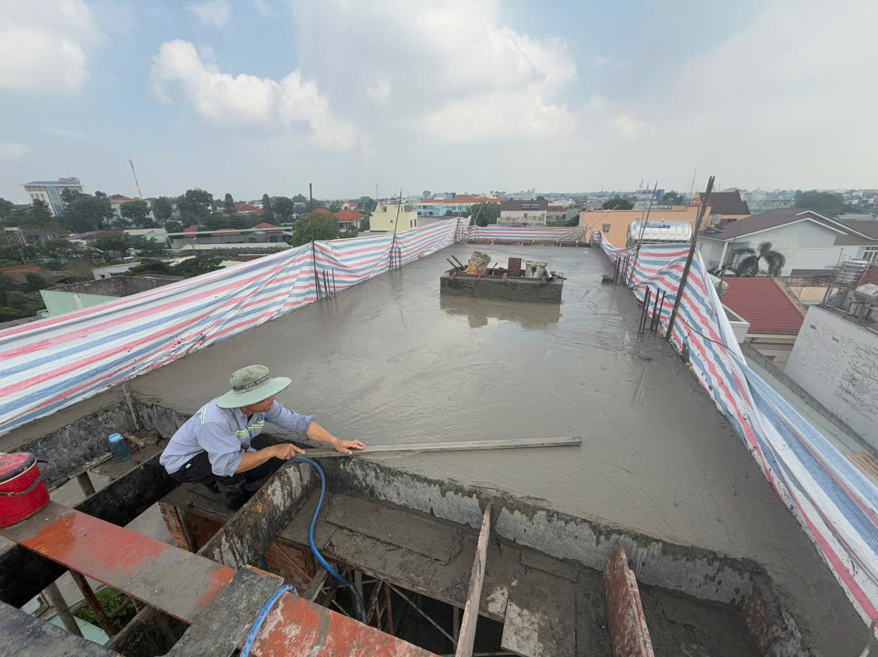 thi công đổ bê tông