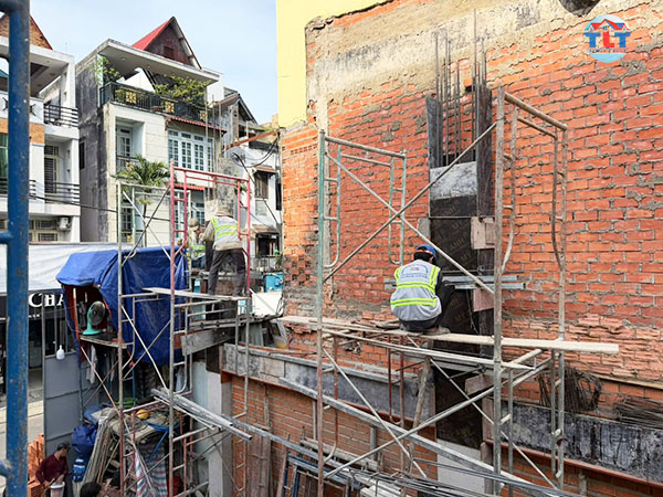 thi c&ocirc;ng phần th&ocirc;