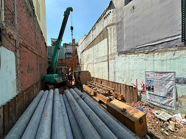 x&acirc;y nh&agrave; phố phần th&ocirc;