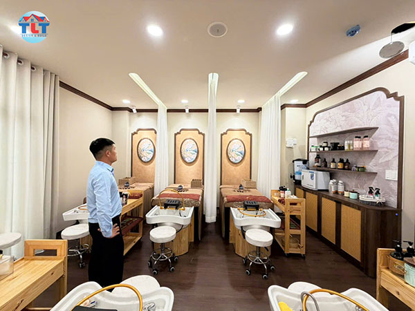 ph&ograve;ng dịch vụ 