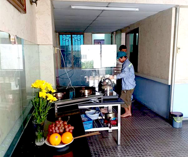 Dịch vụ sửa chữa trần nhà bị nứt