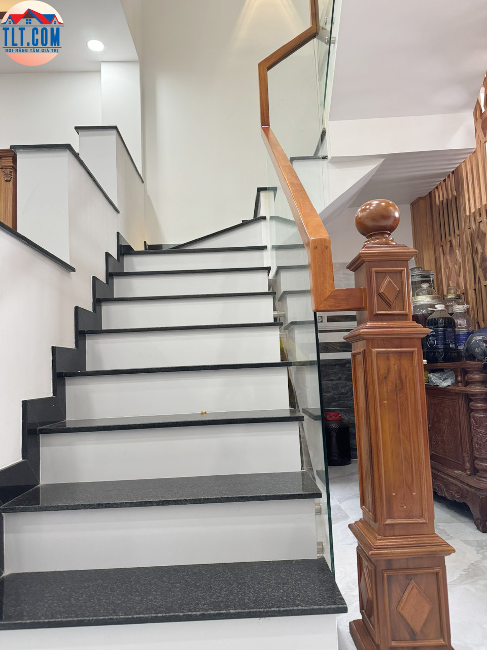 bàn giao xây nhà 1 trệt 2 lầu tại dĩ an