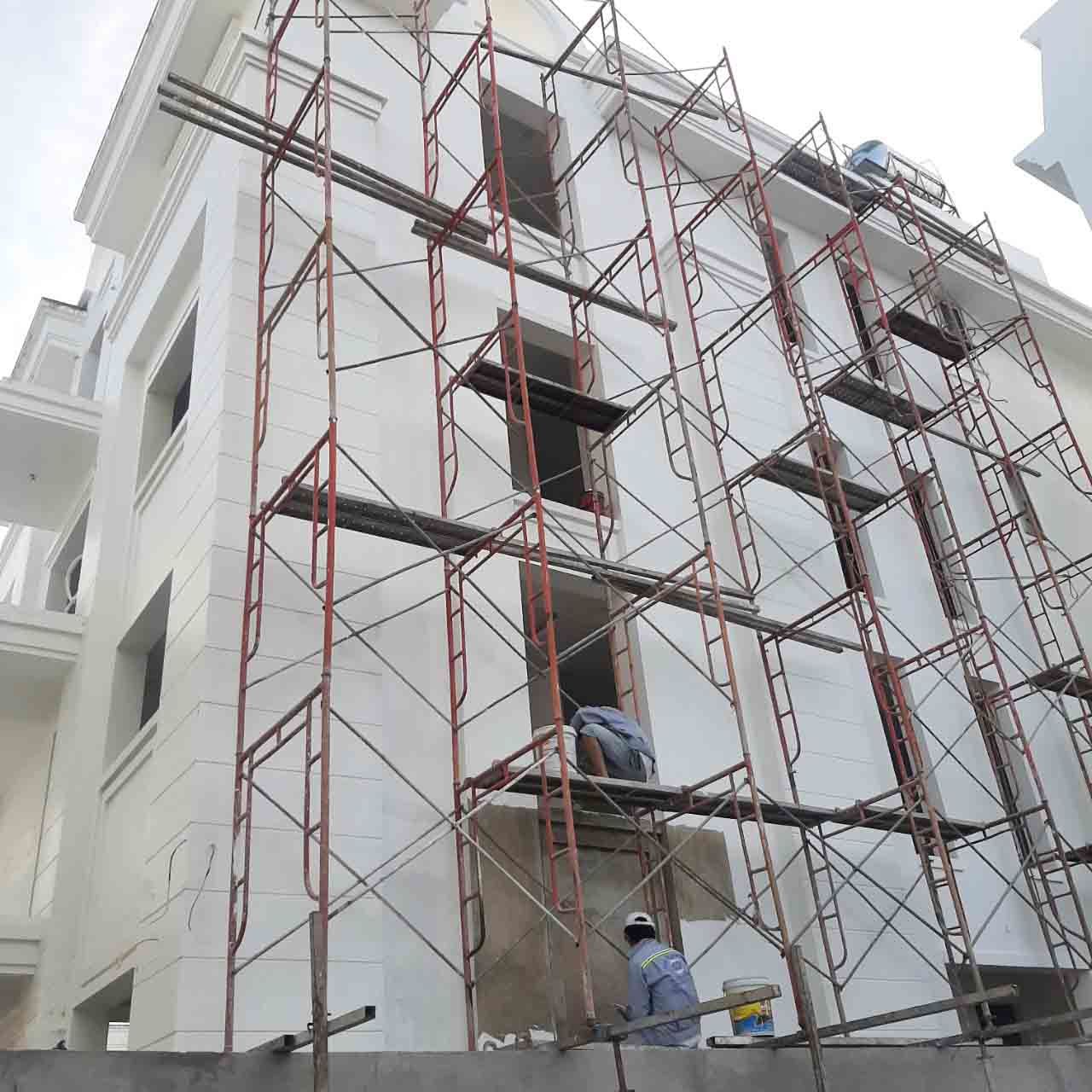 Thi công sơn ngoại thất căn biệt thự