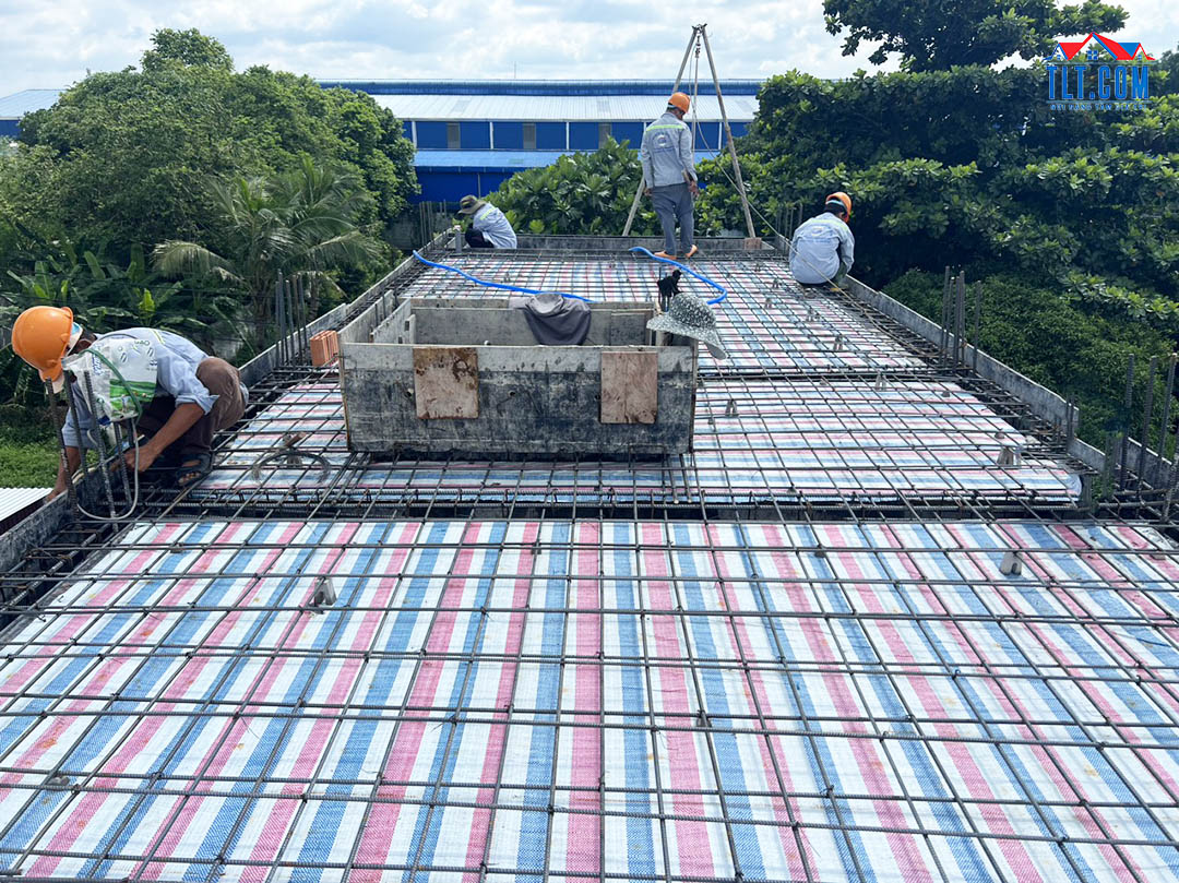 thi cong do be tong san