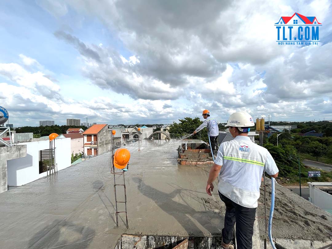 xây nhà phần thô