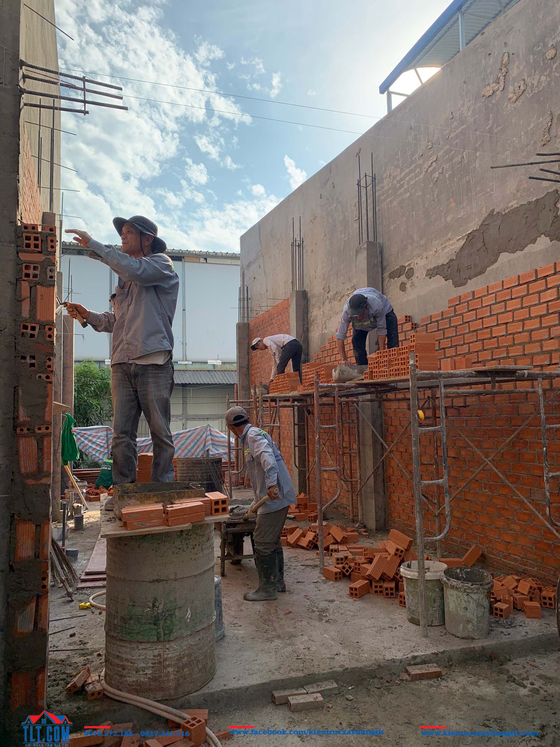 thi-cong-xay-dung-phan-tho