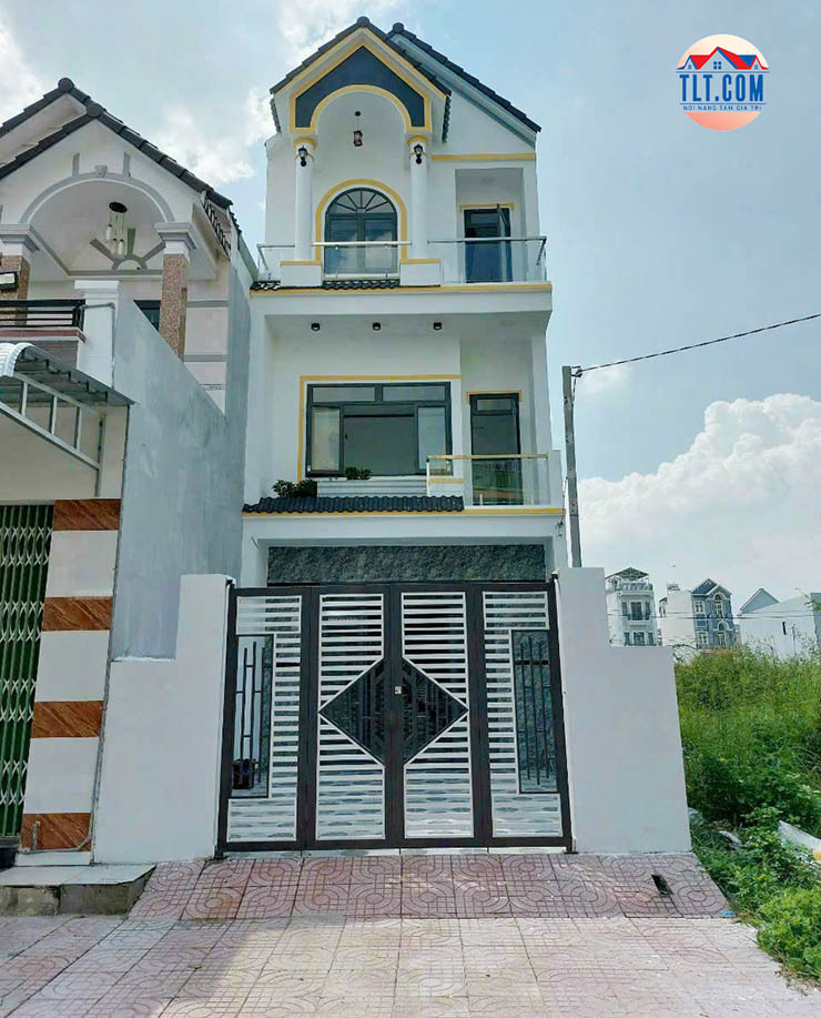 Thi công xây nhà 1 trệt 2 lầu mái thái tại Quận 12