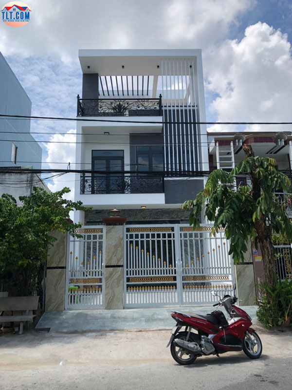Ngôi nhà sau khi thi công xây nhà trọn gói tại Tân An Long An Chị Thương