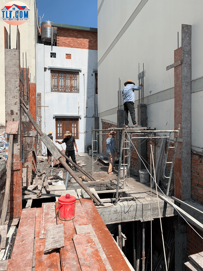 Thi công đóng cốp pha tại công trình